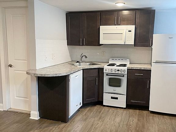 2nd image of 4107 Chester Ave