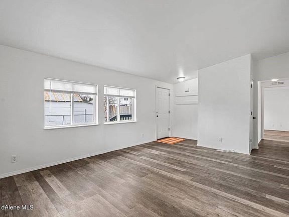 5th image of 106 N Margaret Ave