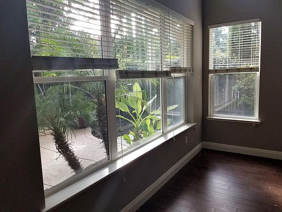 5th image of 1812 Heather Garden Ln