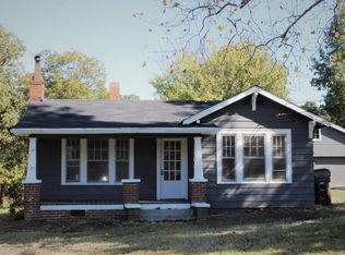 905 Old Thomasville Rd, High Point, NC 27260