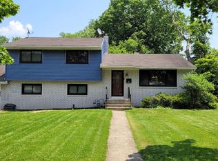 4 Merritt Dr, Lawrence Township, NJ 08648