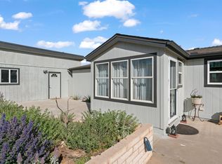 31 Quarter Moon Hill Rd, Edgewood, NM 87015