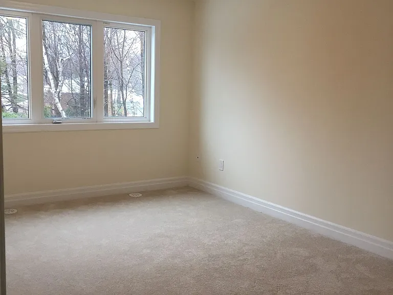 62 Heron Park Pl — Photo 8