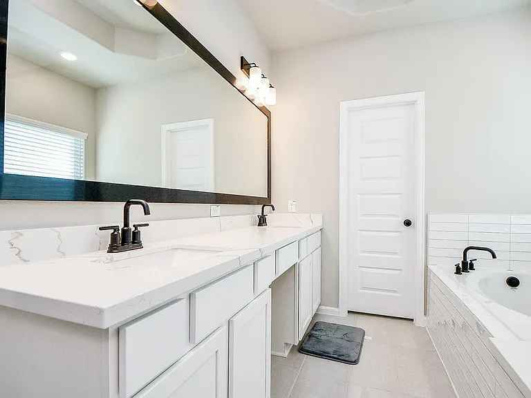 2033 Millbridge Spg S — Photo 5