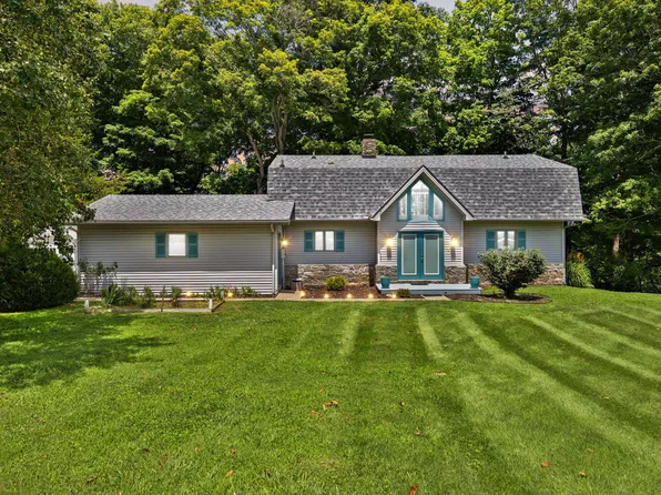 158 Enchanted Dr, Somerset, KY 42503