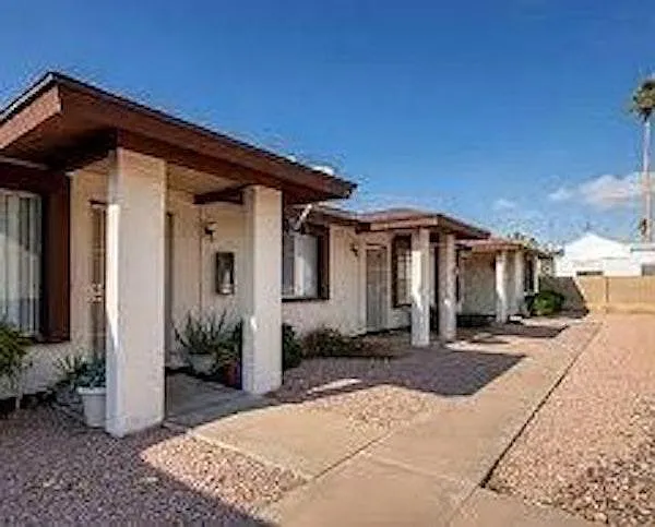 Sunland North — Photo 1