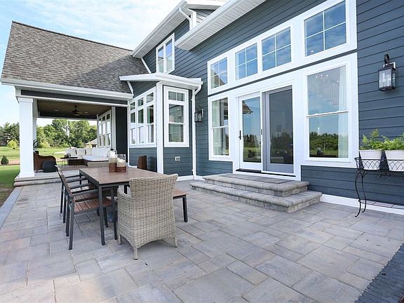 Outdoor Entertaining