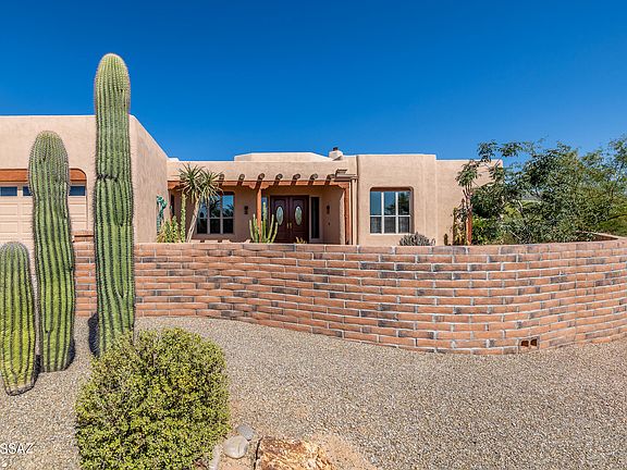 3rd image of 12580 N Camino De Oeste