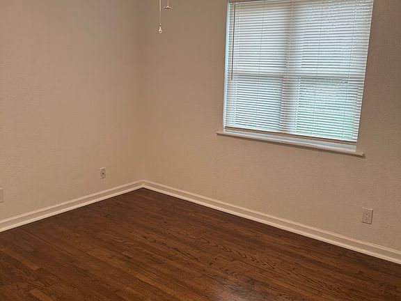 5th image of 1713 Kirkwood Dr
