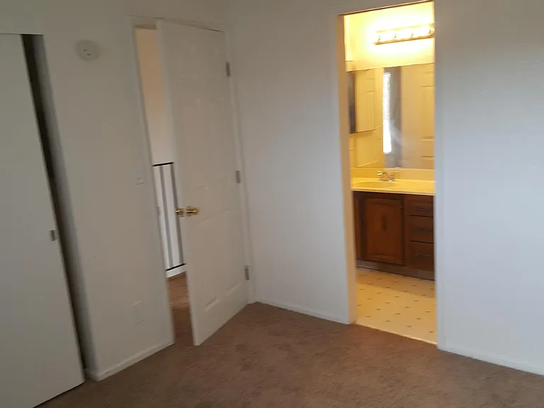 17610 Cameron Ln #H — Photo 13