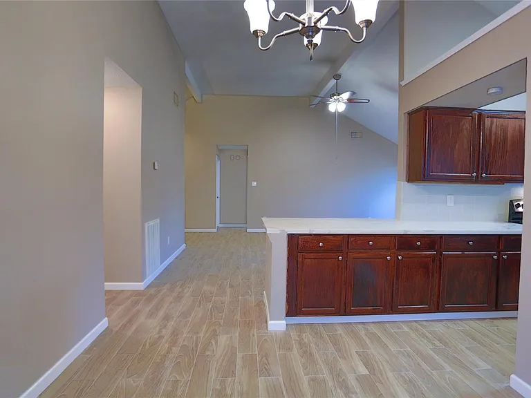 7007 Glen Rosa Dr — Photo 18