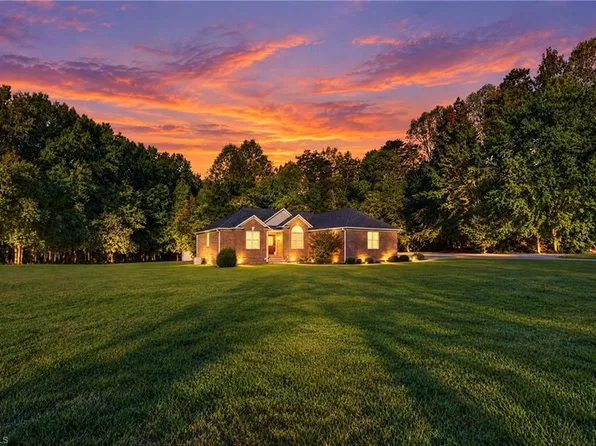 5505 Union Grove Rd, Oak Ridge, NC 27310