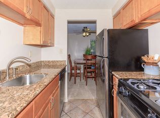 444 Richmond Park E, Cleveland, OH 44143