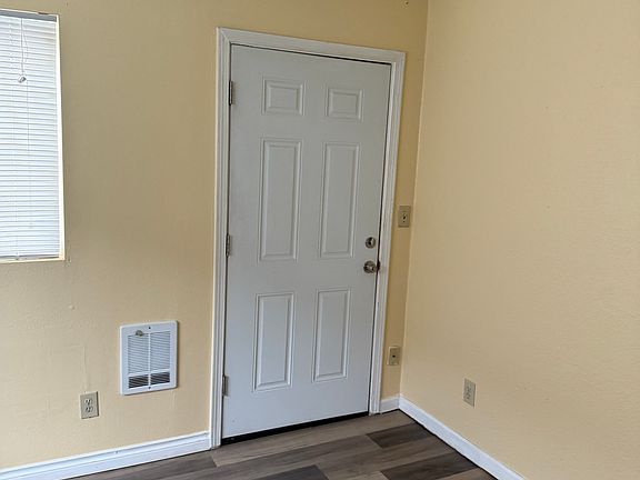 3rd image of 6313 McKinley Ave Unit 1