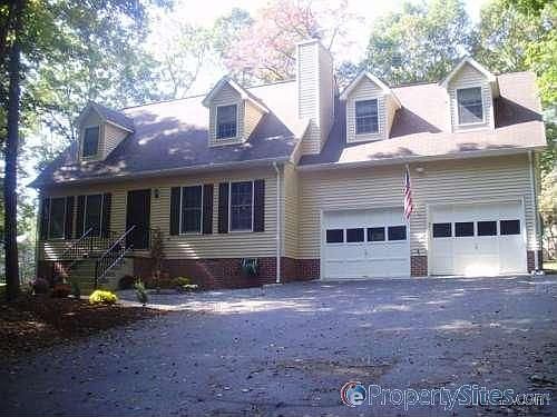 1st image of 42505 Shady Pine Ct