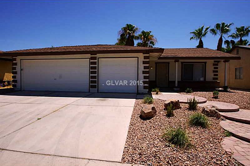 1st image of 2550 Oak Glen Way