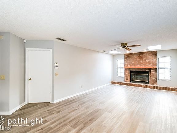5th image of 1594 San Lucie Ct