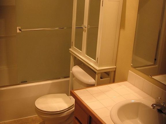 5th image of 10512 140th St Ct E Unit 60