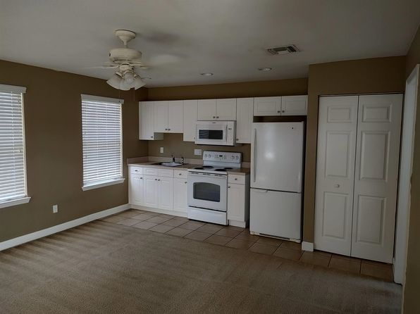 3324-1 Calumet Dr, Tallahassee, FL 32311 – 1-bedroom rental in Tallahassee