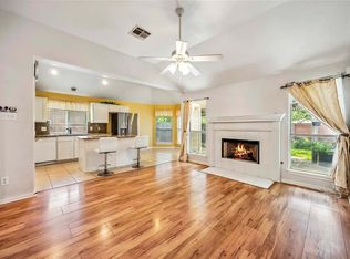 8830 Sherina Park Dr, Houston, TX 77095