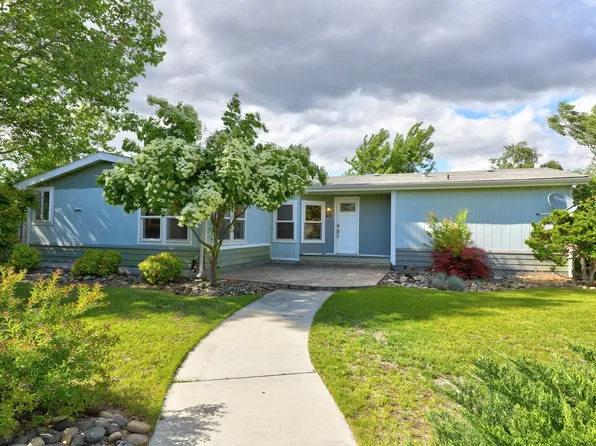 403 Iola Dr, Dallesport, WA 98617