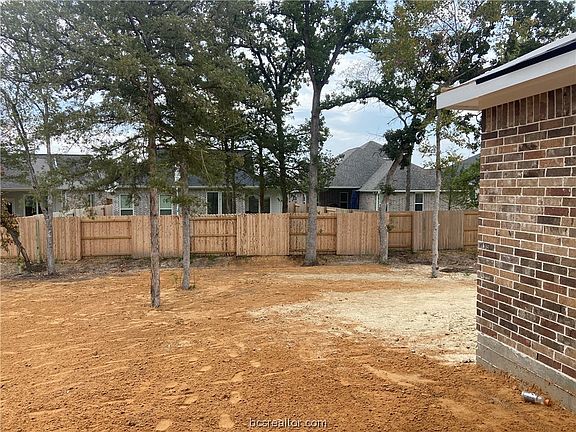 5th image of 3706 Archer Falls Ct