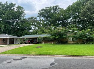 1520 Parkview Dr, Opelousas, LA 70570
