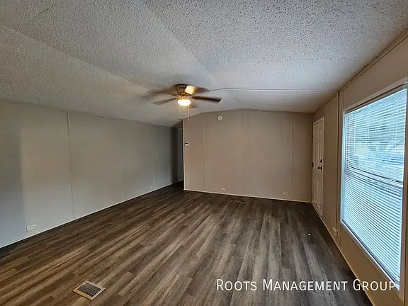 4th image of 3315 Sylvester Hwy #48
