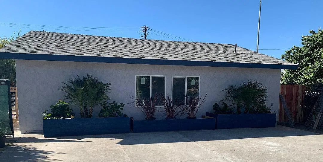 3 bed, 1050 sqft, $3,350 — Photo 1