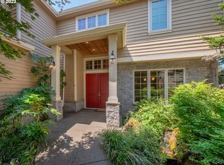 6517 SW Santa Monica Ct, Portland, OR 97221