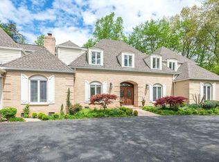 650 Ad Hoc Rd, Great Falls, VA 22066