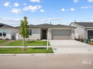 8415 S Cobalt Sky Ave, Meridian, ID 83634