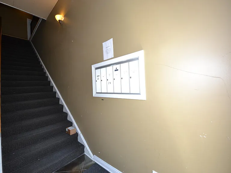 602 W 31st St #2N — Photo 10
