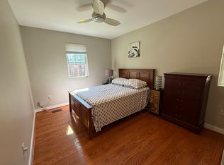 211 F St NE #A01, Washington, DC 20002