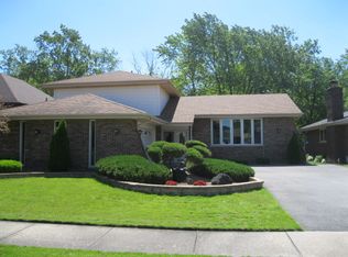 17319 Kimbark Ave, South Holland, IL 60473