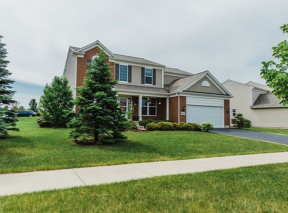 2nd image of 2417 Woodside Dr