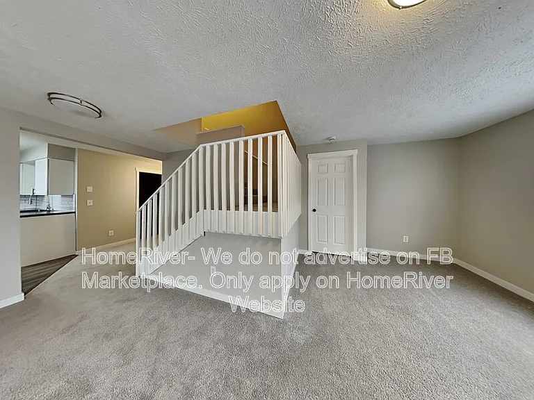1527 W 6th Ave #3 — Photo 4