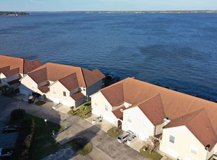 6 Regency Point, Montgomery, TX 77356