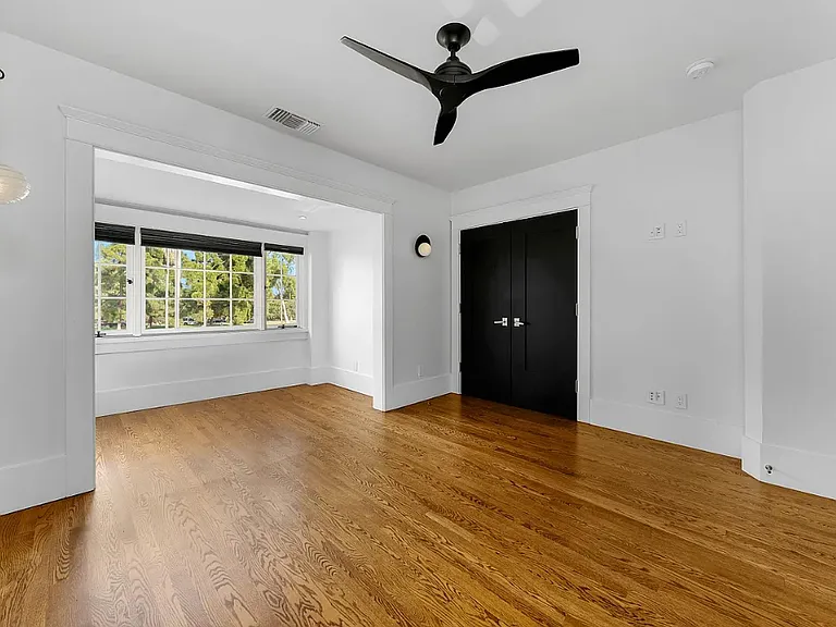3340 6th Ave — Photo 33