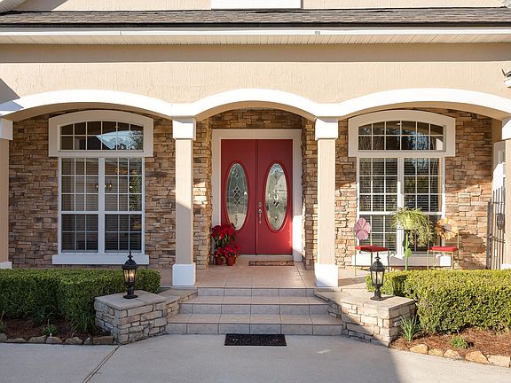 2nd image of 3688 Lacosta Ct
