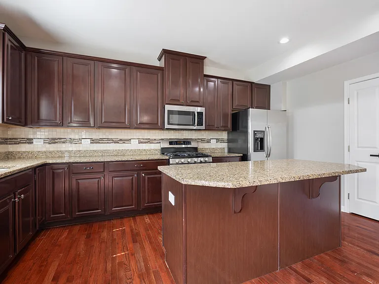 3563 Gabrielle Ln — Photo 11