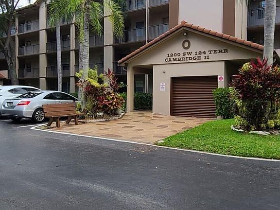 2nd image of 1200 SW 124th Ter #O