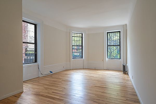 1st image of 229 W 101st St APT 2B