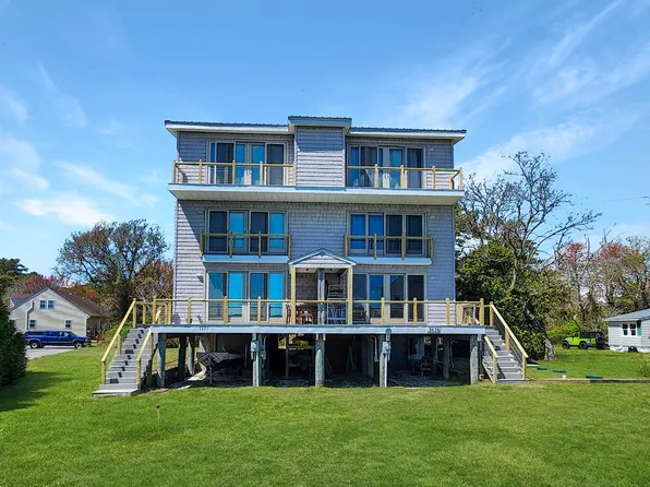 7677 E Side Rd, Chincoteague Island, VA 23336