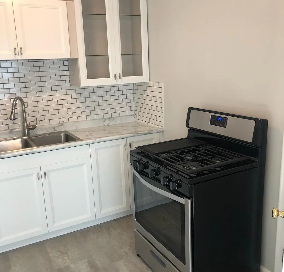2 bed, 780 sqft, $1,400 — Photo 4