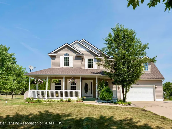 1645 Gander Hill Dr, Holt, MI 48842