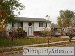1712 S 1200 W, Woods Cross, UT 84087