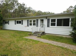 537 S Berlin Ave, Mays Landing, NJ 08330