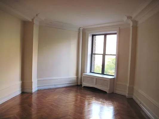 Rented by Luxor Homes & Investment Realty | media 6