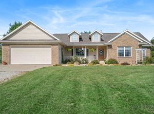 5891 15 Mile Rd NE, Cedar Springs, MI 49319